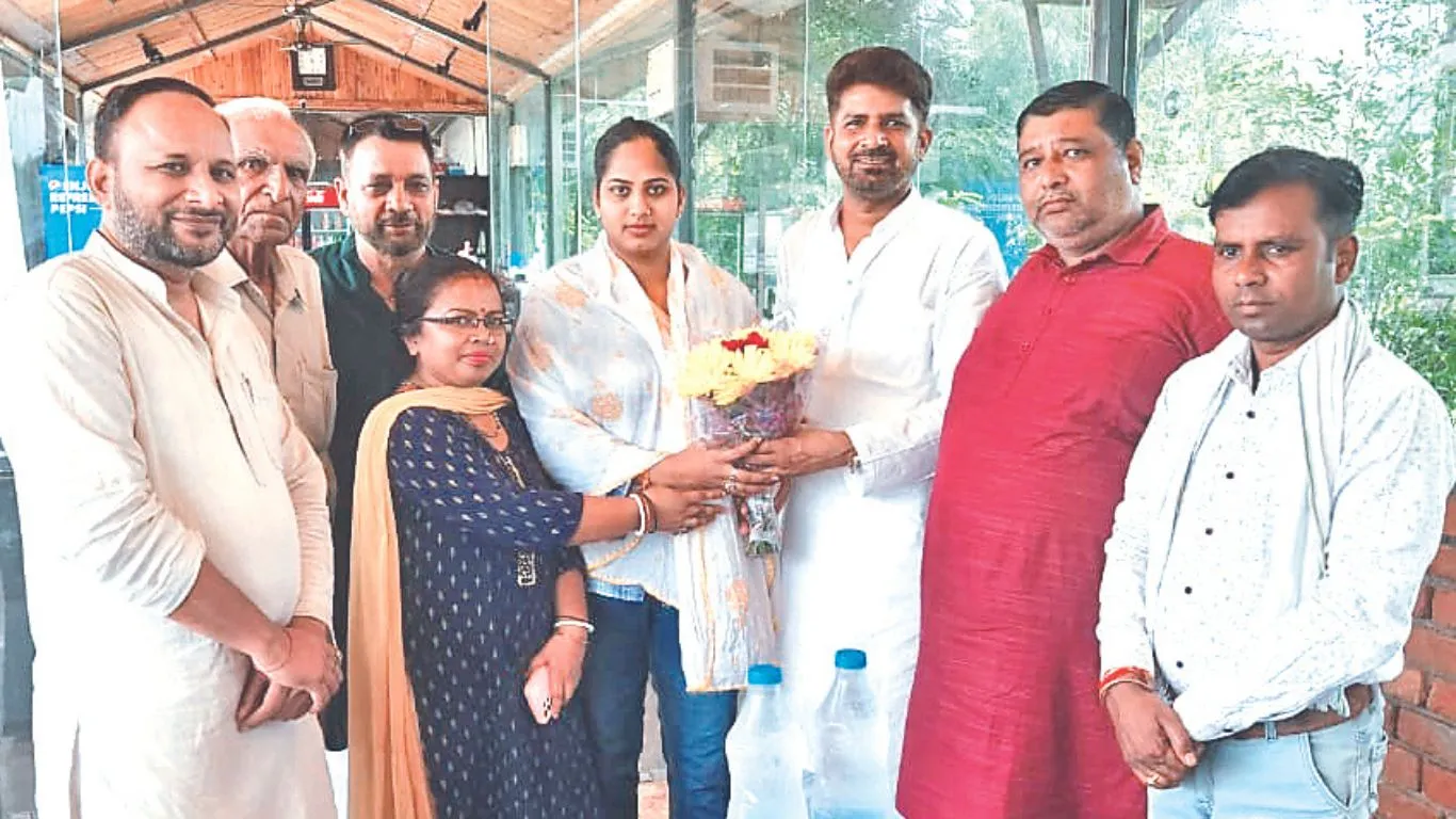 रुद्रपुरः पूनम पंडित की फिसली जुबान, कांग्रेस नेताओं के लिये कह दी बड़ी बात, फिर हुआ ये... 