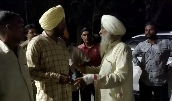 पीलीभीत: पेट्रोल पंप मालिक पर चाकू से किया वार, लूटे 2.91 लाख...जानिए पूरा मामला 