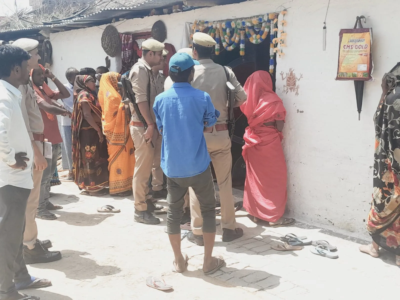 पीलीभीत: शादी के 40 दिन बाद विवाहिता ने फंदा लगाकर दी जान..जानिए पूरा मामला 
