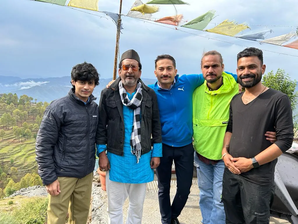 अल्मोड़ा: 'अपना आकाश' की शूटिंग पूरी... पहाड़ के ग्रामीण परिवेश व संघर्ष की दिखेगी झलक