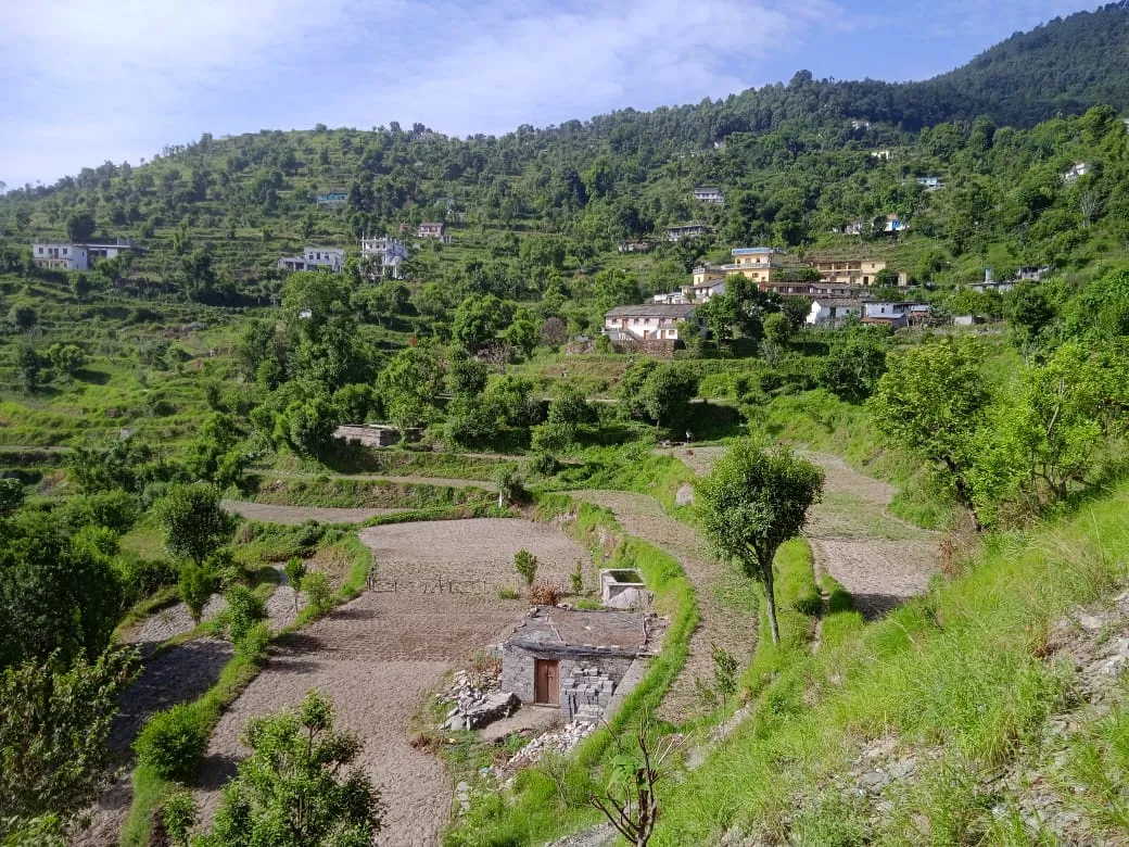 नैनीतालः क्वैराला और कालागर के 70 परिवार अंधेरे में रहने पर मजबूर, प्रशासन अंजान