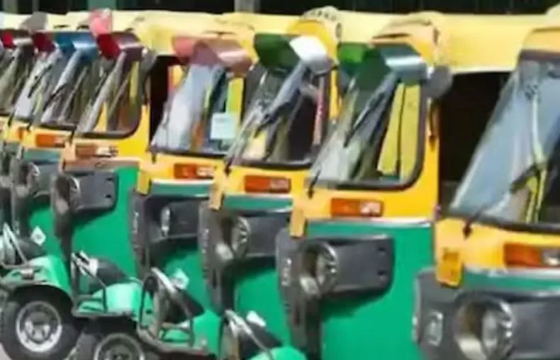 Bareilly: देहात क्षेत्रों में ऑटो रिक्शा और टेंपो के परमिट नहीं होंगे जारी