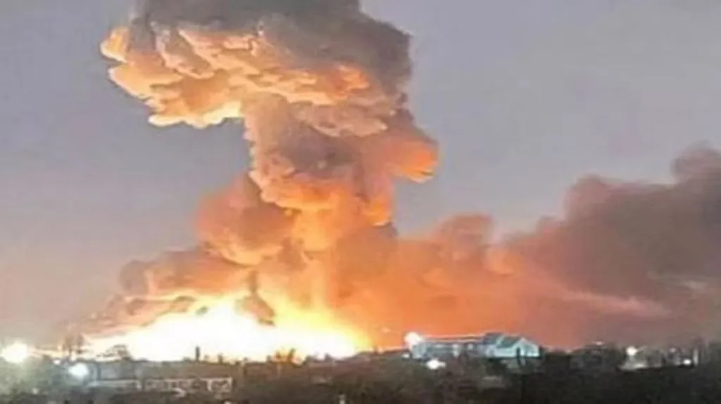 रूस ने यूक्रेन की राजधानी पर फिर बरसाए बम, कम से कम तीन लोगों की मौत 