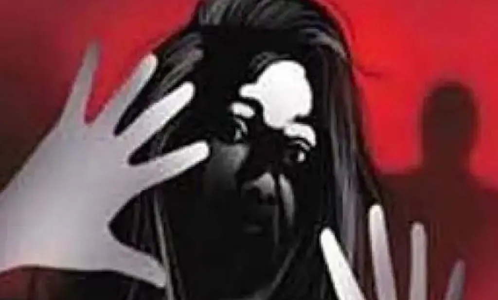 पीलीभीत: साहब, पति नशा करके सो गया, जेठ ने की दुष्कर्म करने की कोशिश..जानिए क्या है मामला 