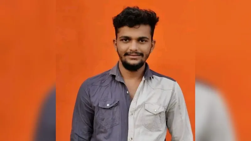 Chitrakoot : एक करोड़ जीतने वाले युवक ने फांसी लगाकर दी जान, पिछले साल ड्रीम इलेवन से जीती थी भारीभरकम रकम