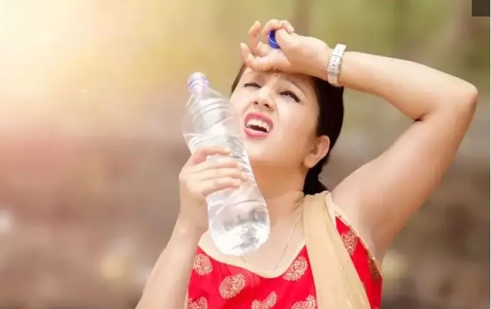 गर्मी से पाना चाहते हैं राहत तो आज ही करें ये काम, फ्रेशनेस भी रहेगी बरकरार