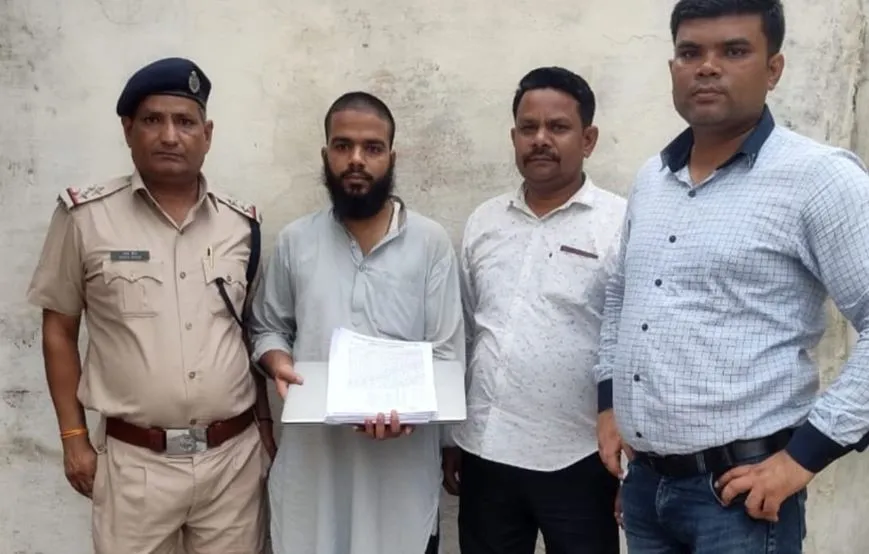 बरेली: रेल और यात्रियों को जमकर चूना लगा रहे टिकट दलाल, एक गिरफ्तार