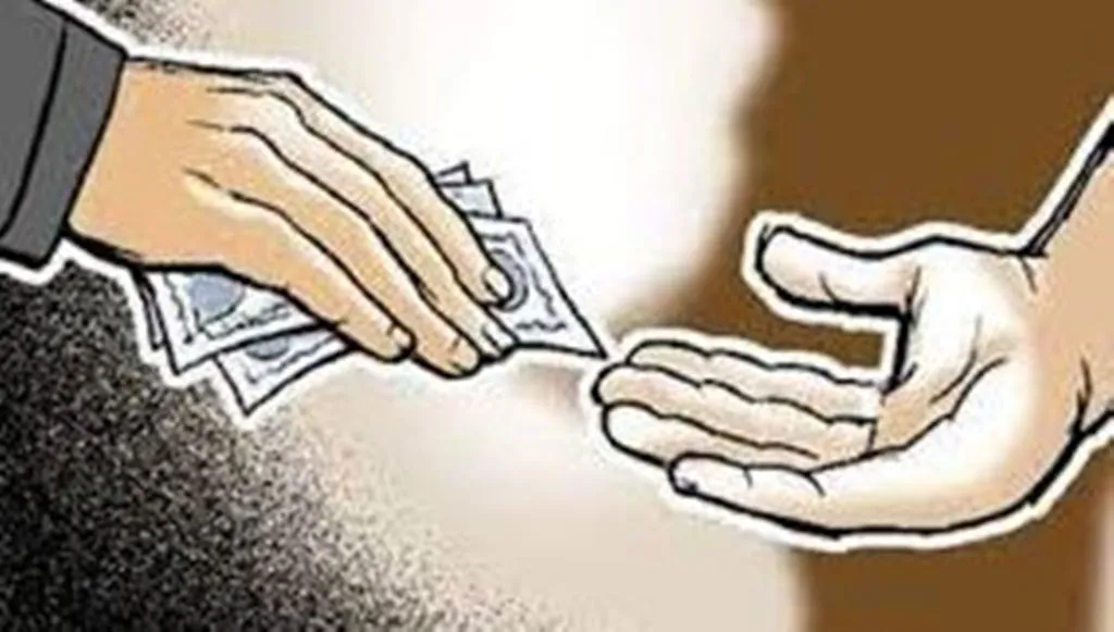 बरेली: जिला महिला अस्पताल में रिश्वतखोरी के मामले रोजमर्रा की बात, फिर भी अफसरों को नहीं परवाह 