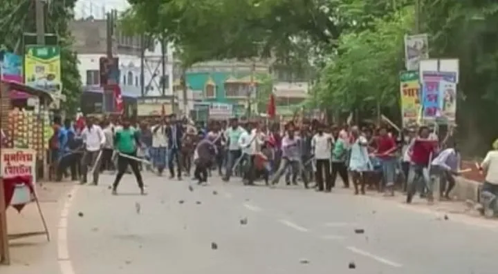 बंगाल ग्रामीण चुनाव: नामांकनपत्र दाखिल करने के दूसरे दिन भी रही हिंसा जारी 