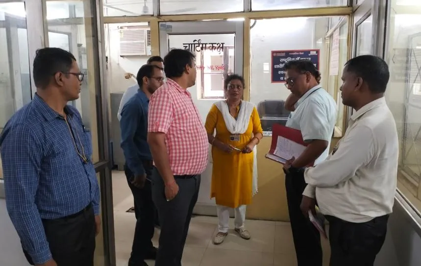 बरेली: सुधर जाओ नहीं तो इलाज जानते हैं...लापरवाही पर समझौता नहीं