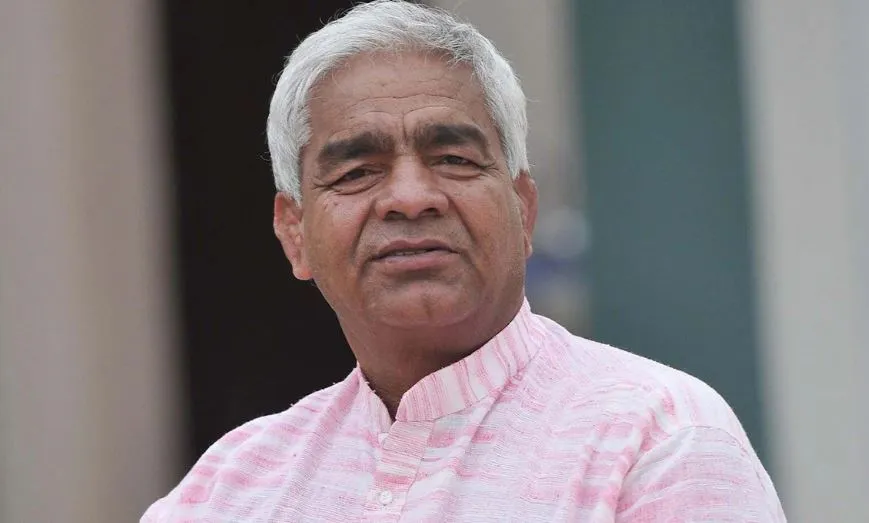 हम भी चाहते हैं कि निष्पक्ष समाधान हो: महावीर सिंह फोगाट