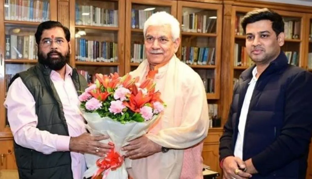 शिंदे ने जम्मू-कश्मीर के उपराज्यपाल से की भेंट, श्रीनगर में 'महाराष्ट्र भवन' के लिए मांगी जमीन 