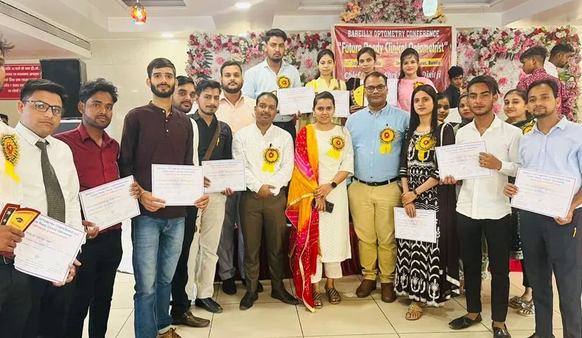 बरेली: स्लिट लैंप तकनीक आंख की बीमारियों के लिए वरदान