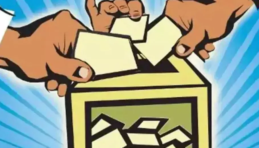 बरेली: चुनाव की तैयारियां हुईं पूरी, मतदान से पहले नामांकन वापस ले सकते हैं प्रत्याशी