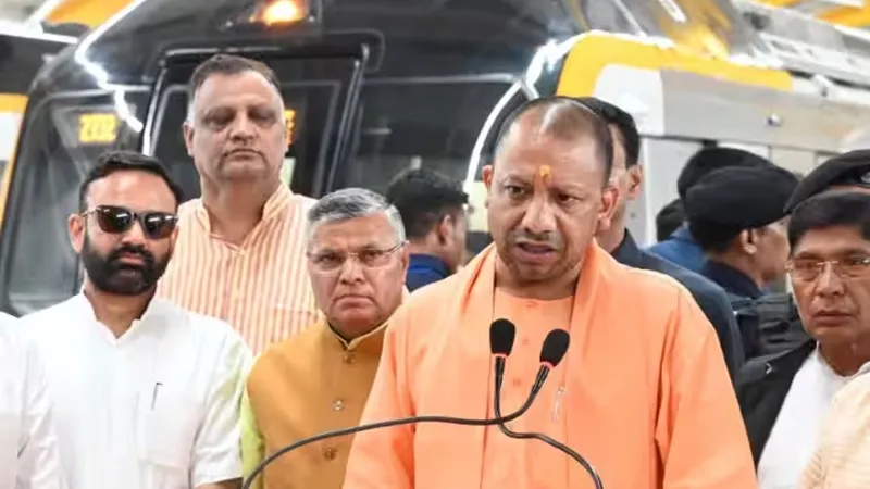 गोरखपुर में बोले सीएम योगी- सुरक्षा, सुविधा और सहूलियत से प्रदेश में समृद्ध हुआ व्यापार 