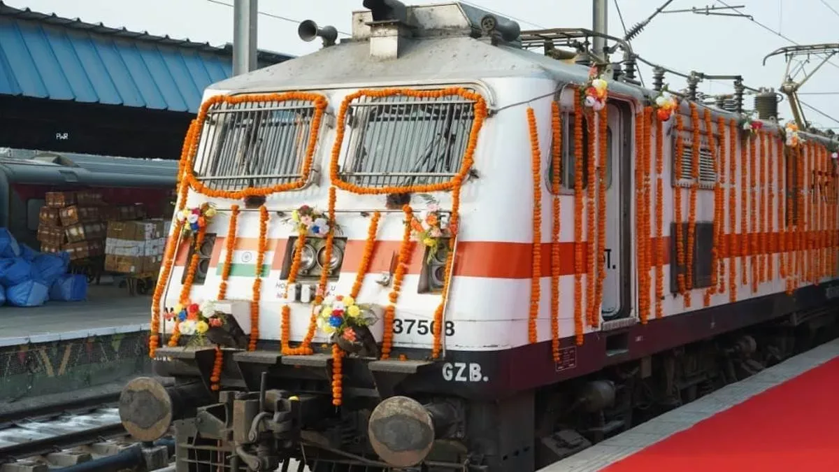 Kanwar Yatra 2023: कांवड़ियों के लिए दो मेला स्पेशल ट्रेन होगी संचालित, जानिए पूरा शेड्यूल  
