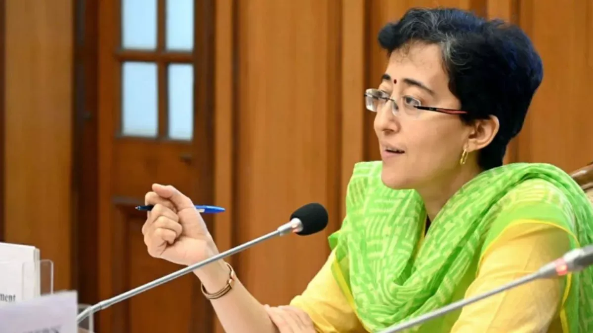मणिपुर में महिलाओं के साथ होती रही दरिंदगी मोदी विदेश दौरों में व्यस्त : आतिशी