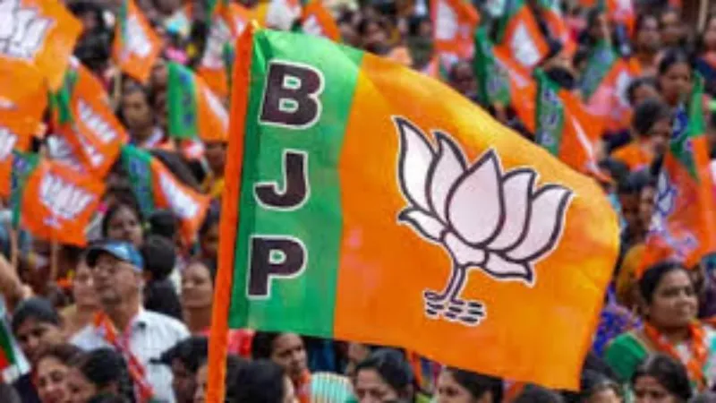 UP BJP News : 25 जुलाई तक नई टीम का होगा गठन, जिलों में 98 आब्जर्वर नियुक्त 