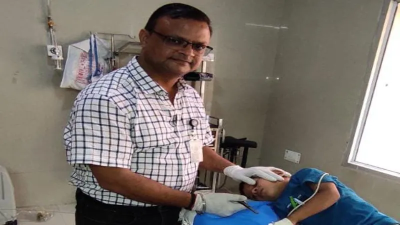 हरदोई में 5 साल के बच्चे के नाक में फंसा नट, चिकित्सक ने निकाला 