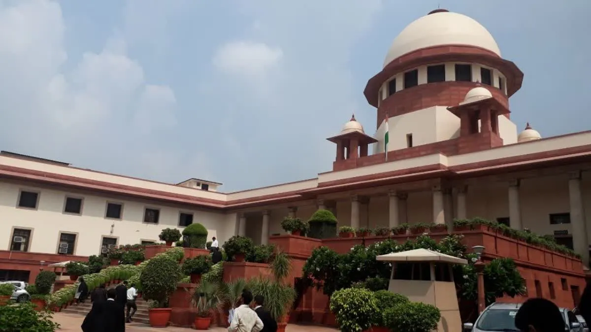 SC ने कहा- इंटरनेट की बहाली पर मणिपुर सरकार अपनी शिकायत सुप्रीम कोर्ट के समक्ष उठाए  