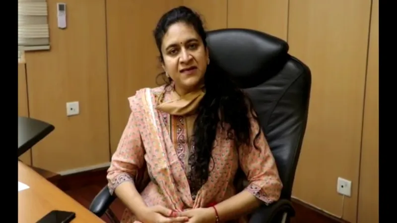 UP News : हटाई गईं नोएडा अथॉरिटी की CEO ऋतु माहेश्वरी   