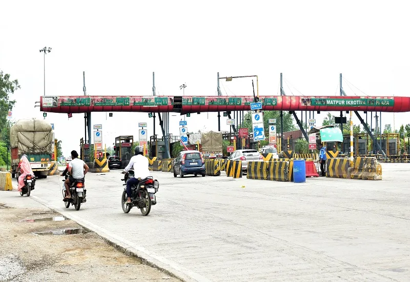 मुरादाबाद : बरेली हाई-वे पर 2035 तक होगी टोल वसूली, 7000 'पास'
