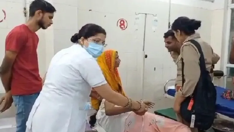 Unnao News : 10 साल बाद प्यार में मिला धोखा तो युवती ने पुलिस के सामने खाया जहर