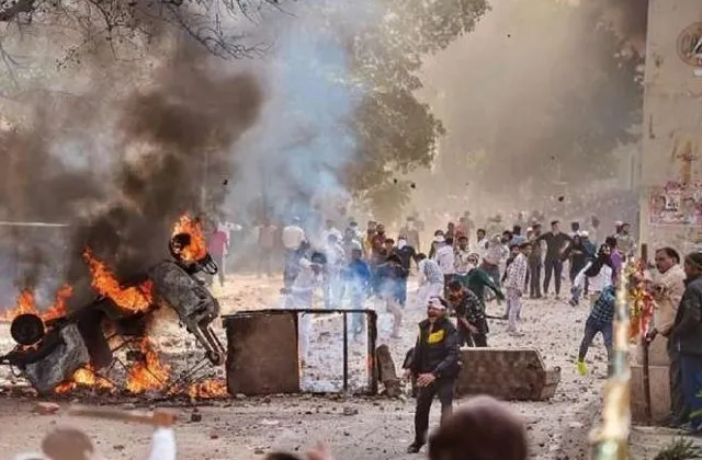 दिल्ली दंगा मामला: कोर्ट ने तय किए छह लोगों के खिलाफ आरोप 