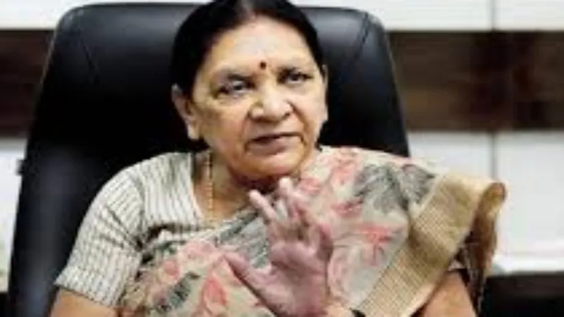 अधिकारी नियमों का पालन करते हुए कार्यों को त्वरित रूप से करें पूरा : राज्यपाल 