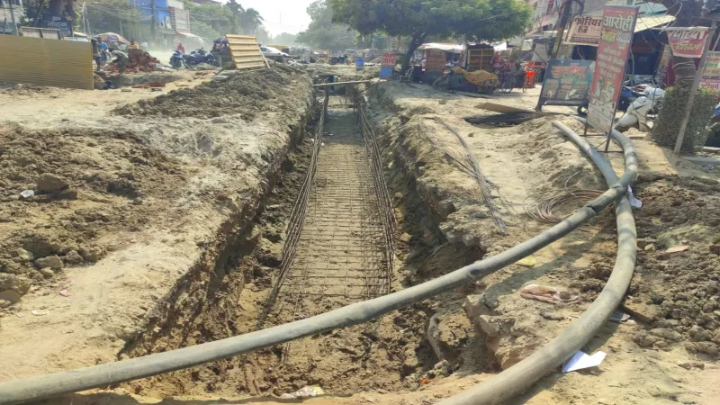 अयोध्या में मुसीबत बना निर्माण, भीषण गर्मी में रिकाबगंज से साहबगंज तक जलापूर्ति ठप 