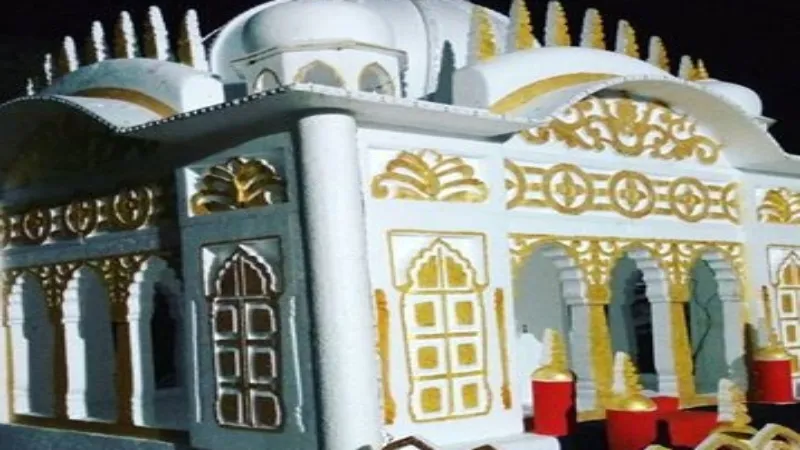 प्रयागराज में घर के सामने ताजिया रखने पर दो समुदायों में विवाद