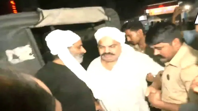 अतीक -अशरफ हत्याकांड मामले में चार्जशीट दाखिल