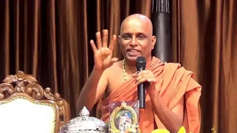 कर्नाटक में महंतों ने धर्मांतरण-रोधी और गोहत्या कानूनों को रद्द करने के फैसले का किया विरोध  