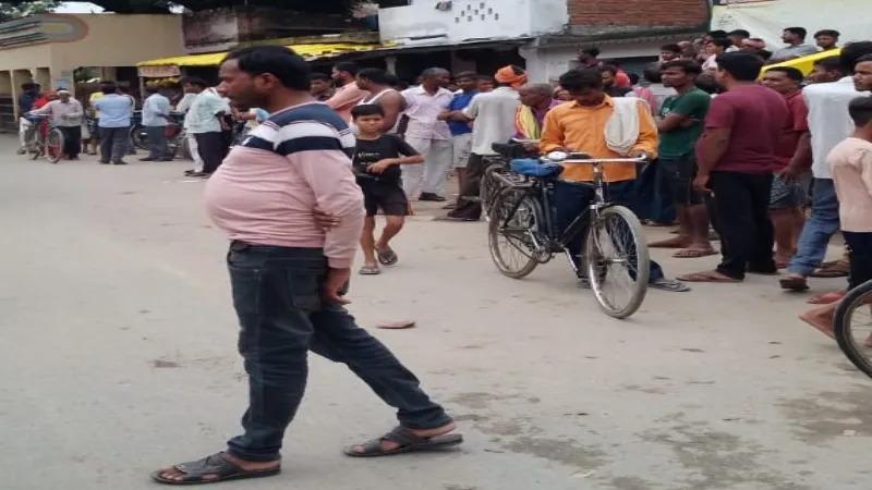 अयोध्या में फंदे से लटका मिला युवक का शव, पुलिस जांच में जुटी 