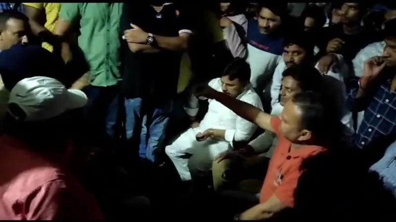 बहराइच : शिवलिंग स्थापित करने को लेकर दो समुदायों में तनाव, पुलिस एवं पीएससी तैनात