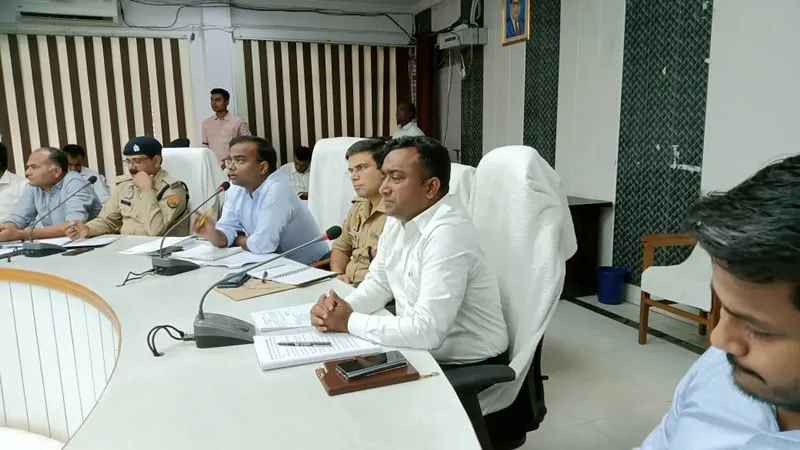 अयोध्या : पीएसी-आरएएफ तैनात, अफवाह फैलाने वालों पर होगी कार्रवाई