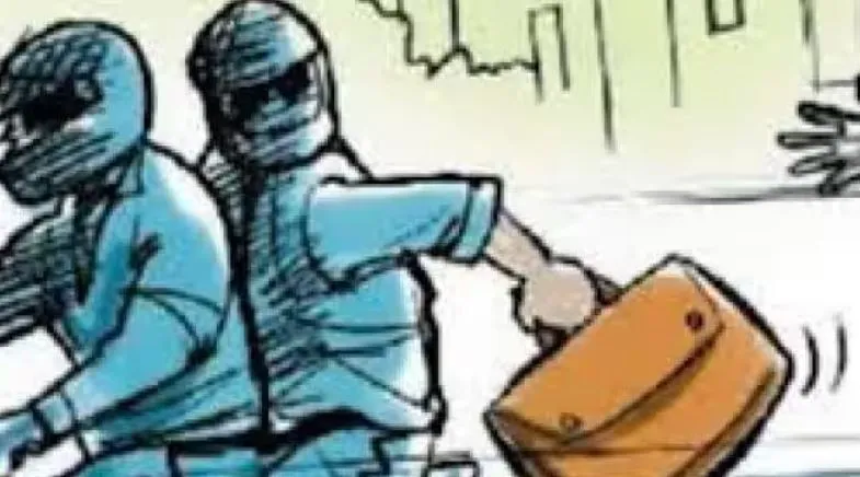 बरेली: स्कूटी सवार लुटेरों ने पीलीभीत के युवक से की लूट, रिपोर्ट दर्ज