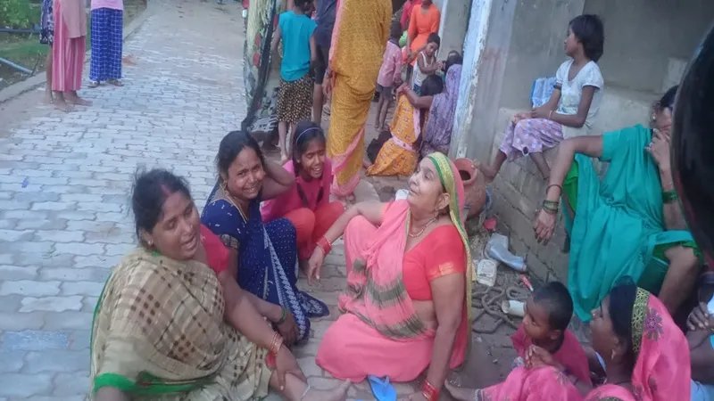 रायबरेली : दबंगों ने युवक की लाठी-डंडों से पीट-पीटकर की हत्या, मुकदमा दर्ज