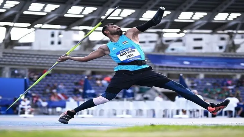 इटावा : दिव्यांग एथलीट ने पेरिस में जीता गोल्ड मेडल, पहले भी जीत चुके हैं आठ मेडल