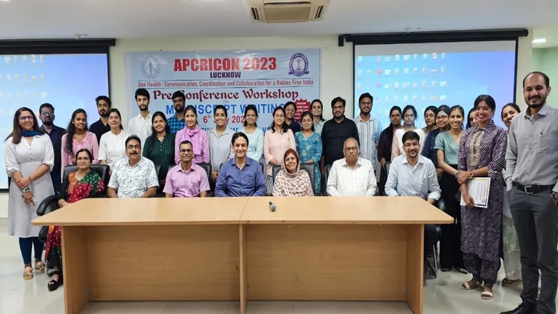 लखनऊ : आज भी खतरनाक है रेबीज, जानिए क्या कहते हैं विशेषज्ञ