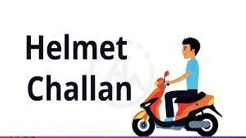 लखनऊ : हेलमेट के बिना वाहन चलाने पर 422 लोगों के चालान