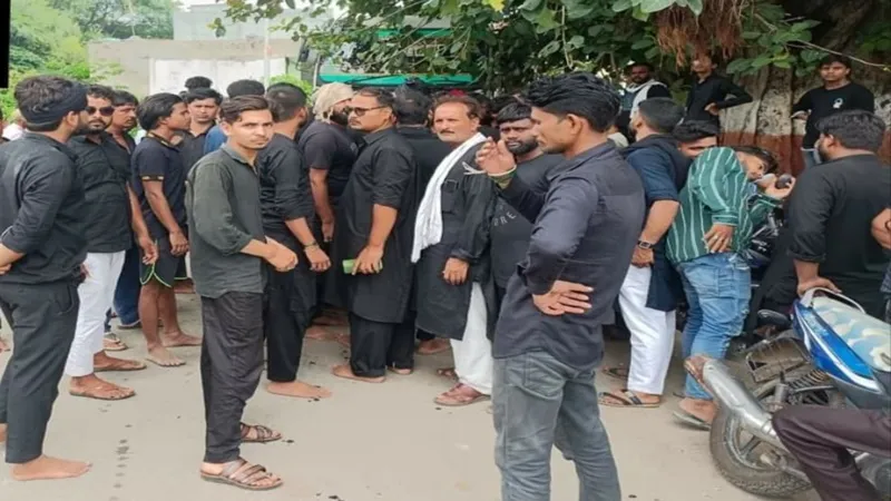 हरदोई: सोसल मीडिया पर दो समुदायों को लेकर अभद्र टिप्पणी करने वाले हाफिज को पुलिस ने लिया हिरासत में