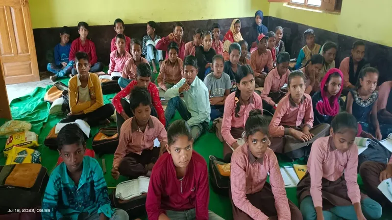 अयोध्या : शहर में पूरी तरह से ध्वस्त हुआ बिजली आपूर्ति का रोस्टर, संकट चरम पर