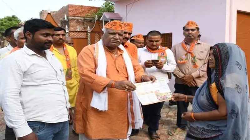 सभी वर्गों की हितैषी है केन्द्र और प्रदेश सरकार : सांसद