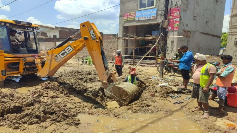 अयोध्या में बन रहा है बिजली - पानी संकट का रिकॉर्ड