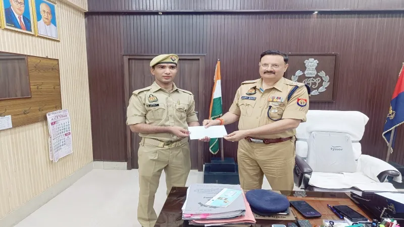 हरदोई के कांस्टेबल सुरेश को इस अनोखे शौक ने बनाया खास, आप भी जानिए