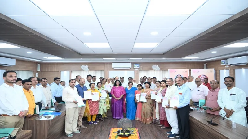 अयोध्या : अवध विवि ने एक साथ 28 महाविद्यालयों के साथ किया एमओयू