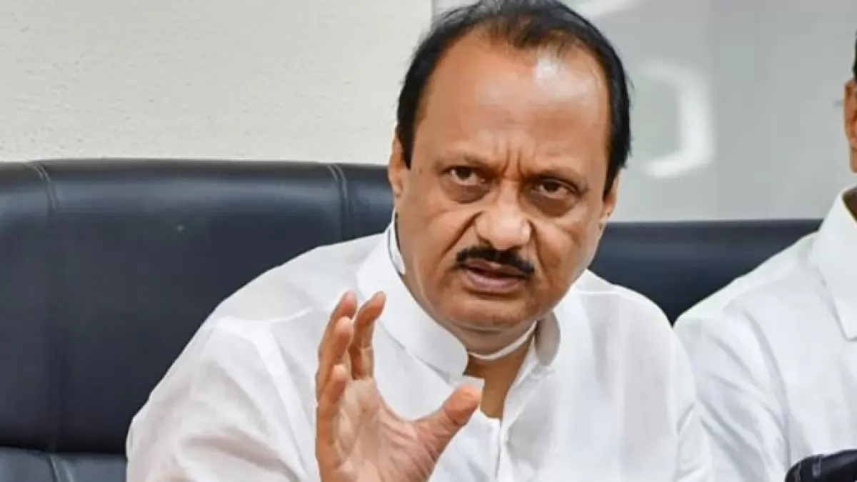 राकांपा ने अजित पवार, आठ अन्य विधायकों के खिलाफ अयोग्यता याचिका की दायर 