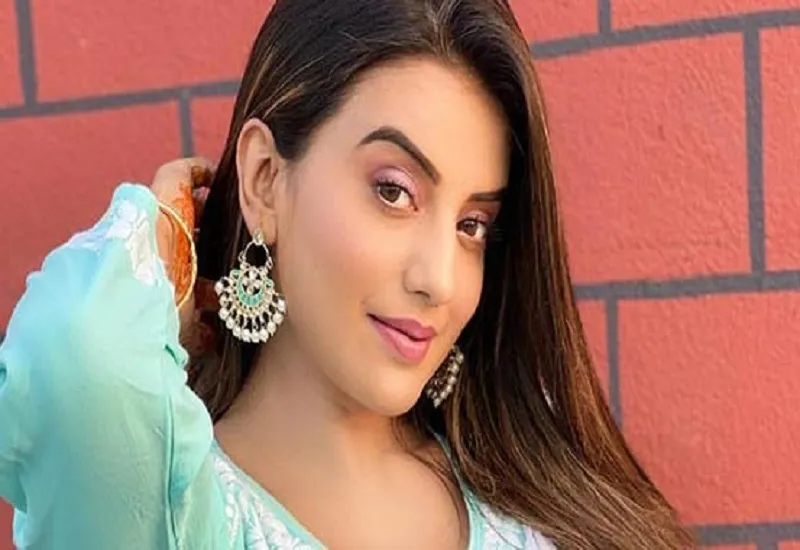 'लाइफ की सबसे बड़ी पिक्चर', रत्नाकर कुमार की फिल्म 'अक्षरा' में काम करेंगी अक्षरा सिंह 