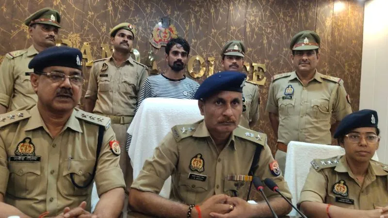 Banda: तीन चोर गिरफ्तार, चोरी का यह माल हुआ बरामद, उन्नाव, कानपुर समेत कई जनपदों में बेचने की बात कबूली
